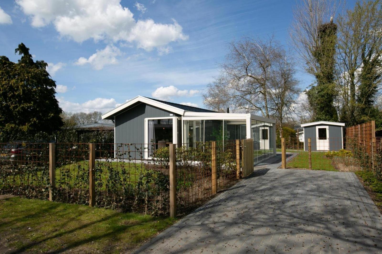 Recreatiepark En Jachthaven De Scherpenhof Terwolde Номер фото